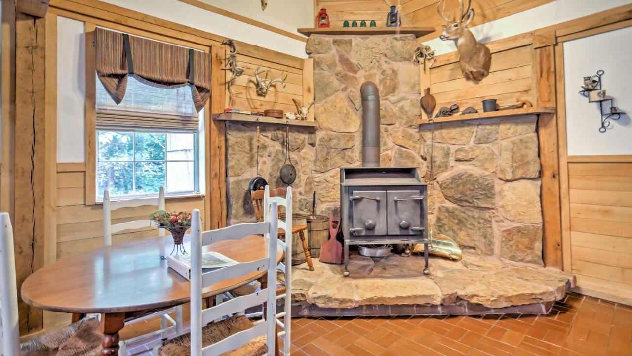 Rustic Taswell Cabin Grill And Walk To Patoka Lake! Exterior foto